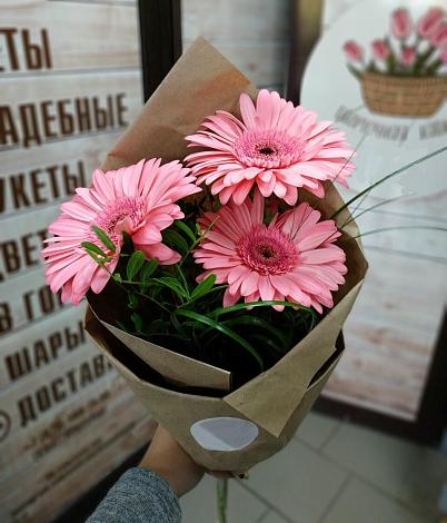 Букет цветов из: Герберы в Авангард