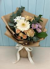 Букет цветов из:  Герберы и Хризантемы в Авангард