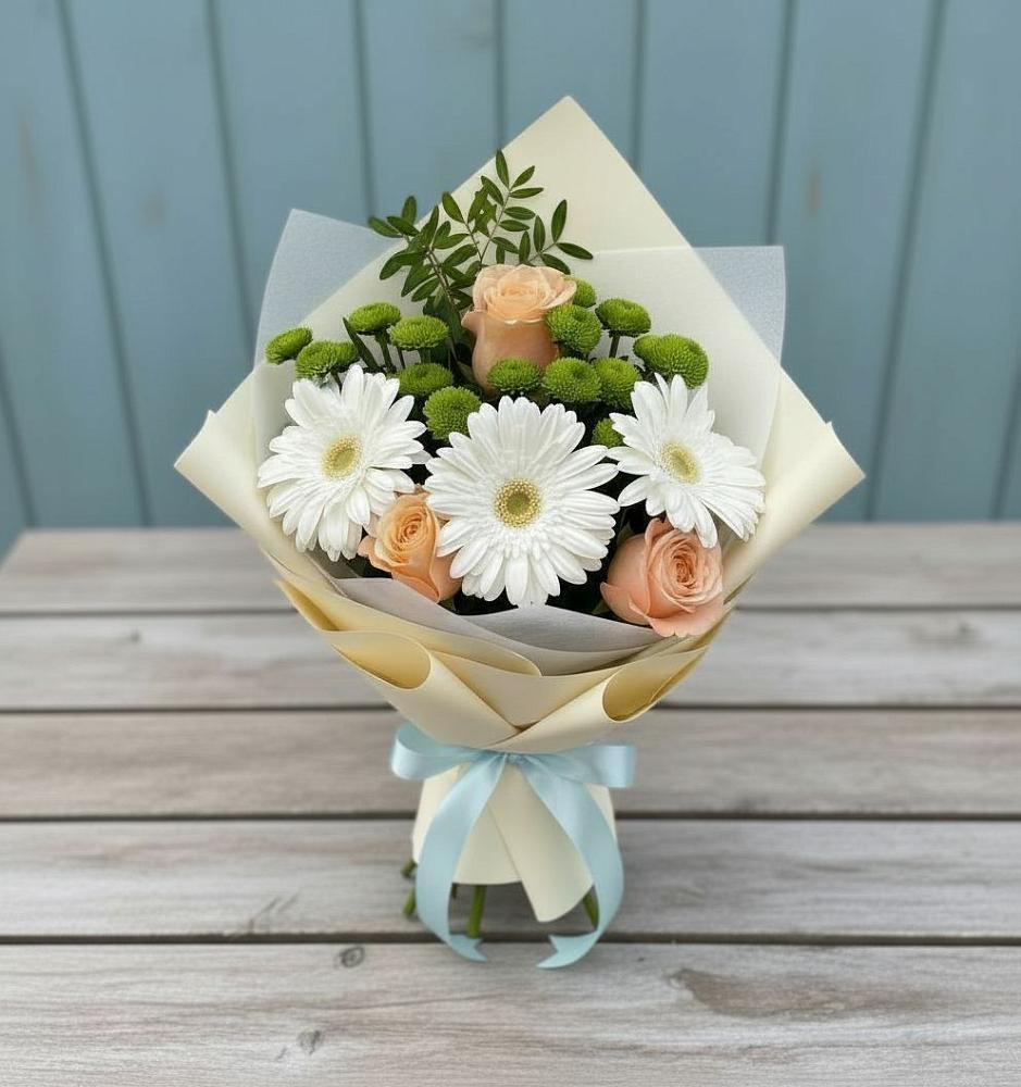 Букет цветов из: Герберы, Розы и Хризантемы в Авангард