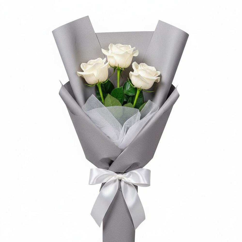 Букет 3 белые розы в Авангард