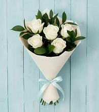 Букет цветов из:  Розы в Авангард