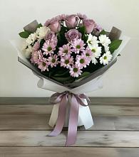 Букет цветов из:  Хризантемы и Розы в Авангард